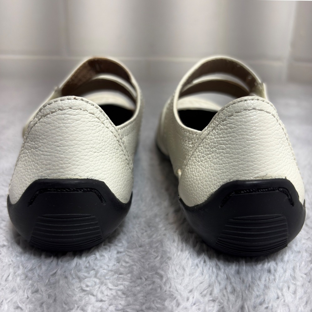 Ros Hommerson Chelsea Flats Womens 5M White Leather Perforated Mary Jane Shoes - Picture 4 of 8